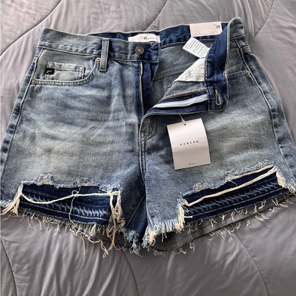 KanCan Distressed Blue Jean Shorts size 9/28 NWT